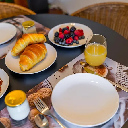 Lifestyle At By Upperground