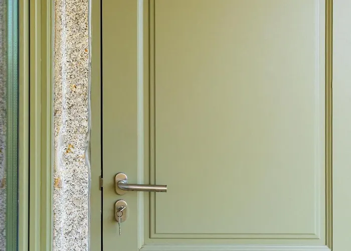 Apartment Lifestyle At By Upperground